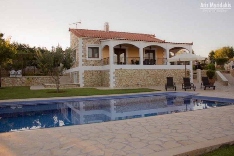 Douliana 3 Luxusvillen mit Pool in Douliana Haus kaufen